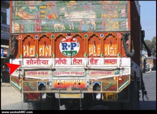 Truck with funny comment over Sonia Gandhi