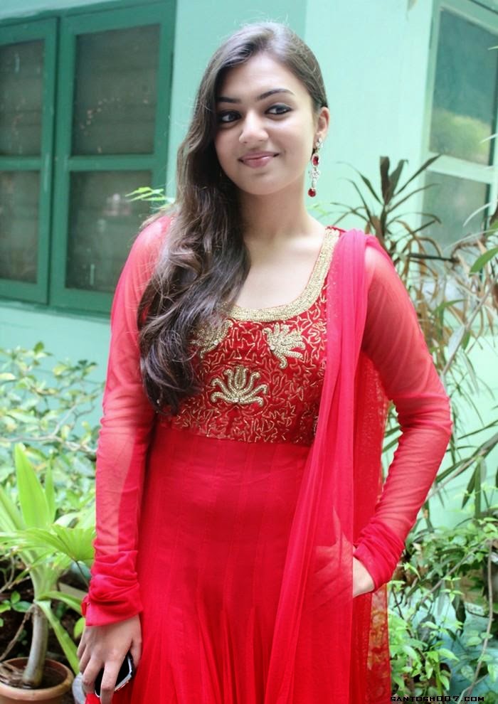 Latest Photos Of Cute South Indian Actress Nazriya Nazim Craziest Photo Collection